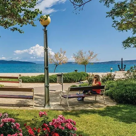 Large Duje Kastela