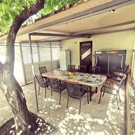 Large Duje Apartment *
