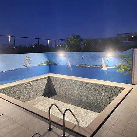 Apartment Large Duje