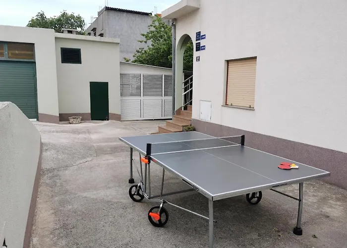 Large Duje Апартаменты Каштела