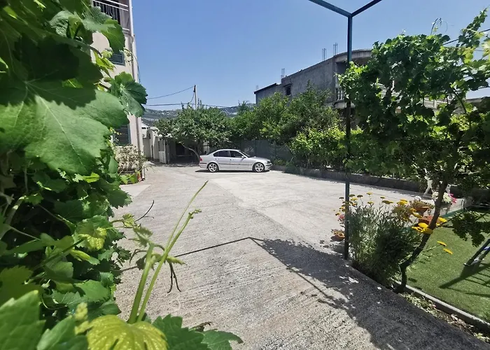 Апартаменты Large Duje Каштела