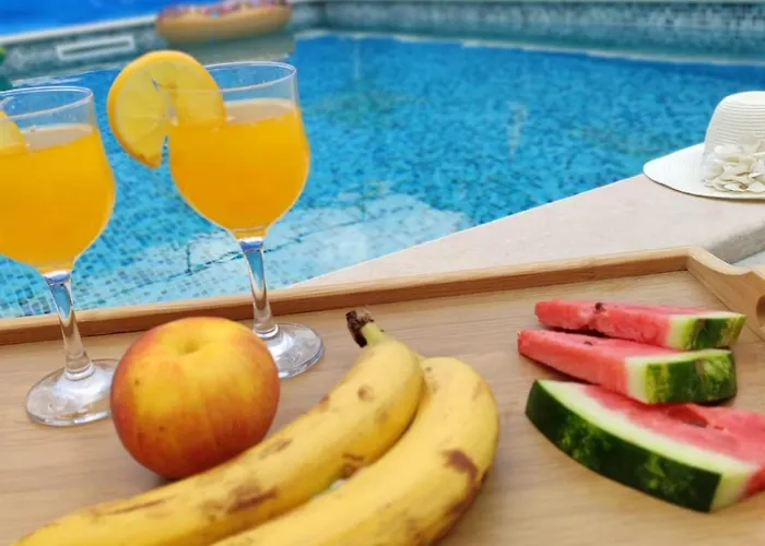 Large Duje * Каштела