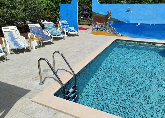 Large Duje Апартаменты Каштела